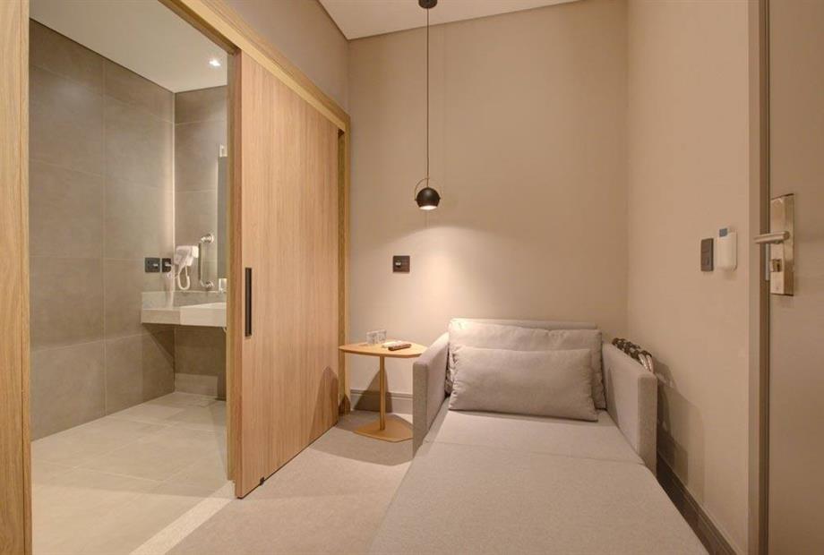 sfsu - suíte adaptada pcd - sofá-cama (3).jpg