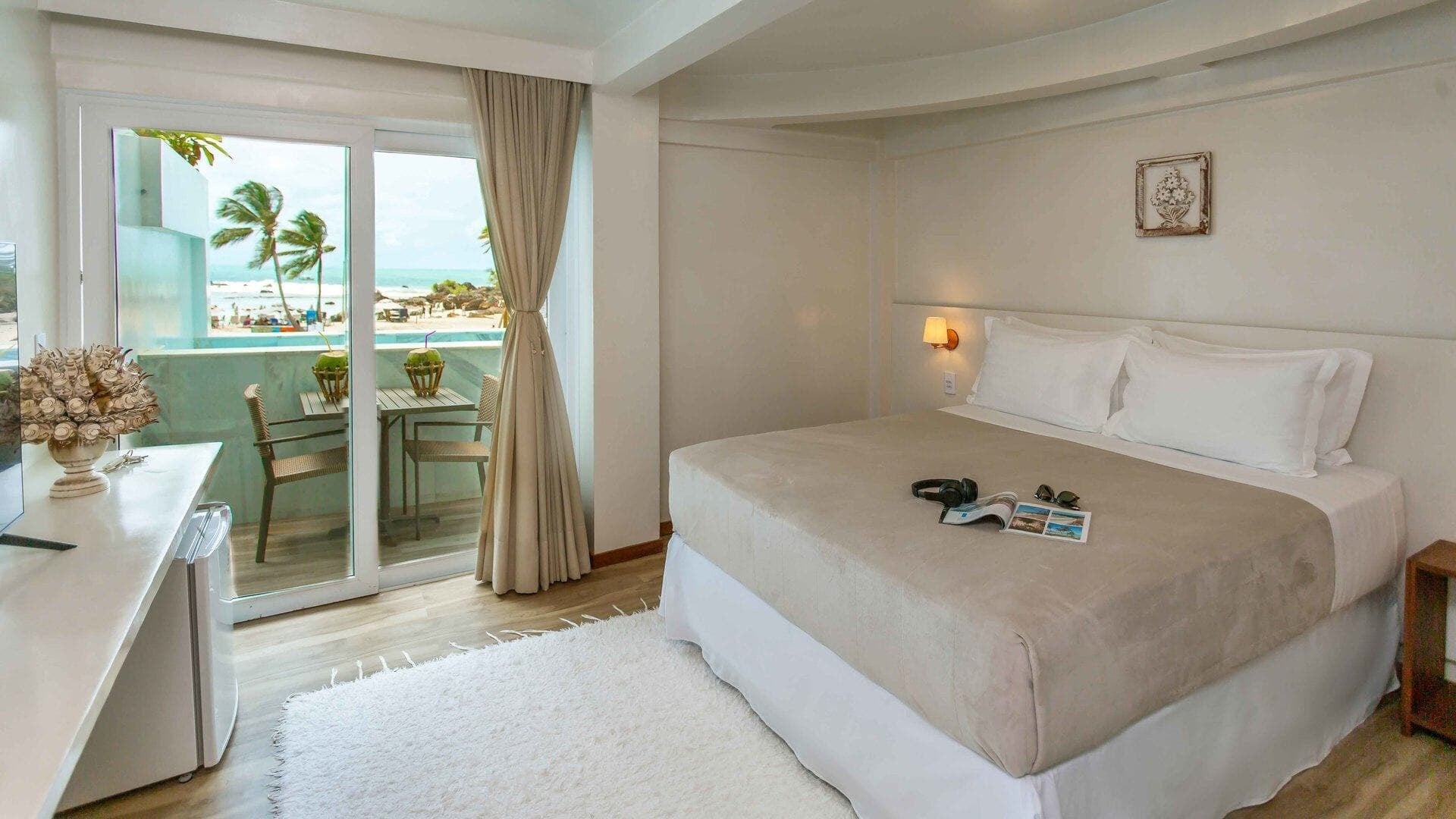 Luxo com Piscina Privativa Frente Mar