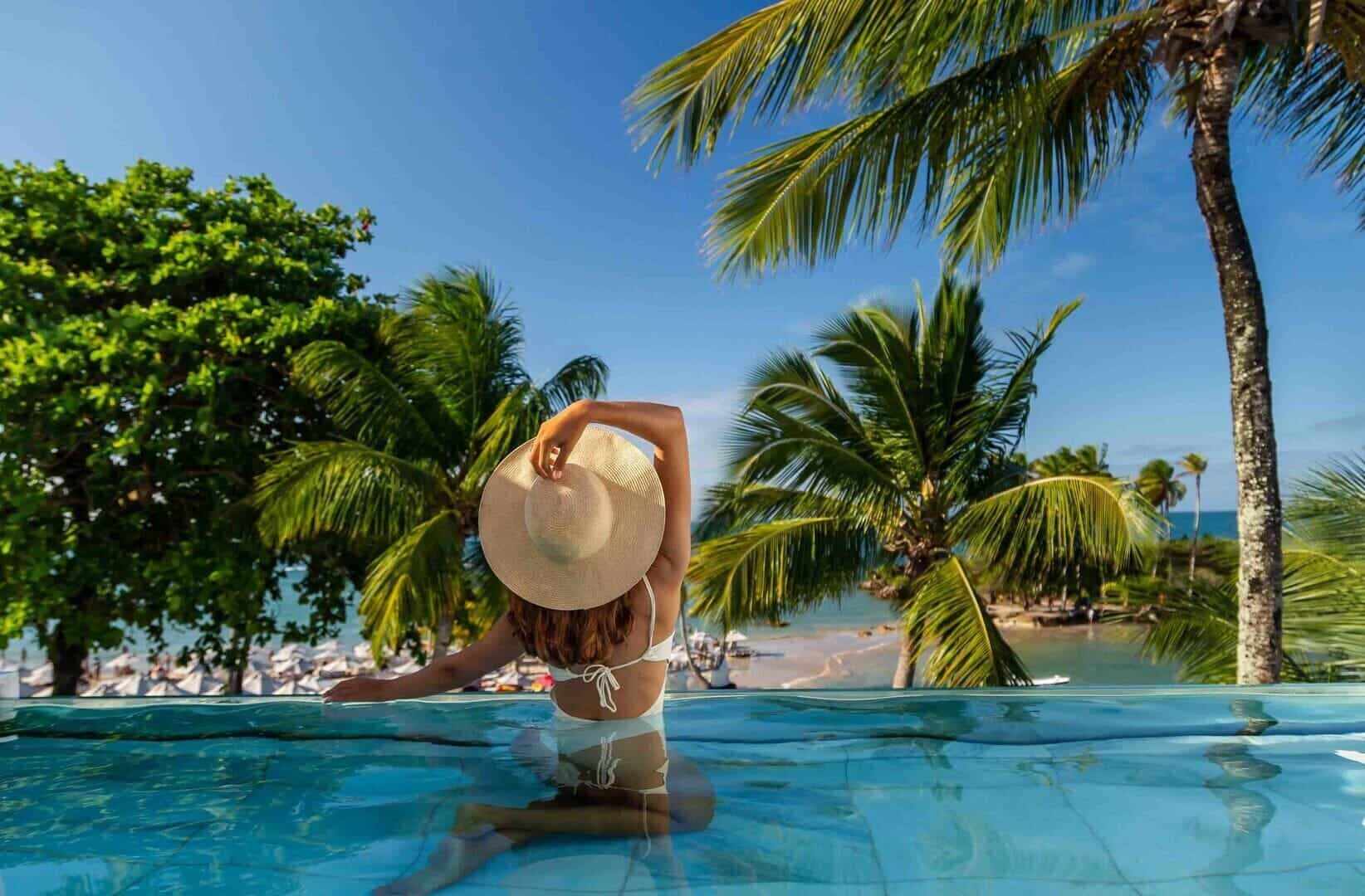 Super Luxo Frente Mar com Piscina Privativa