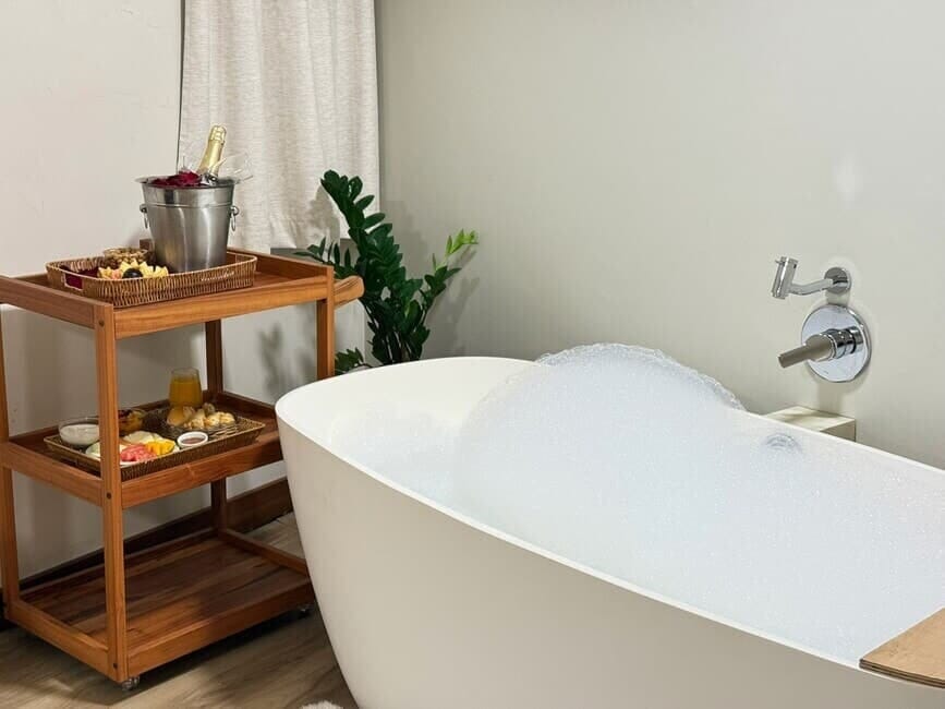 Habitación de lujo con bañera