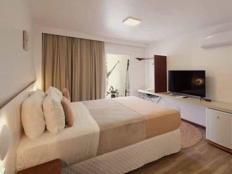Premium com Varanda e Piscina