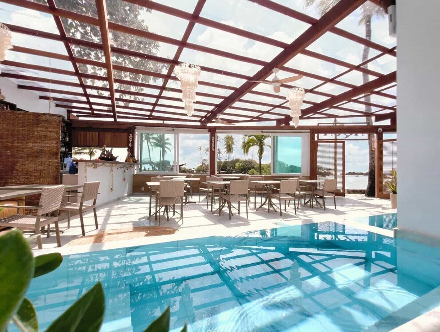 Premium com Varanda e Piscina