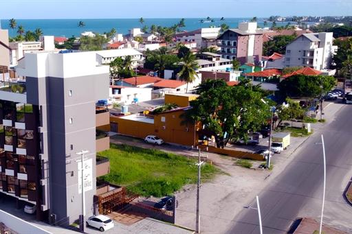 fachada e avenida .jpg