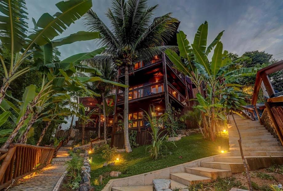 whatsapp image 2022-12-17 at 09.57.08 (15).jpeg