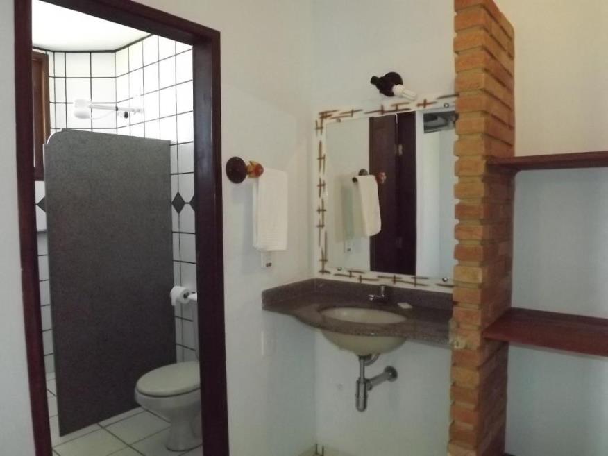 Quarto Duplo com Varanda-3.jpg