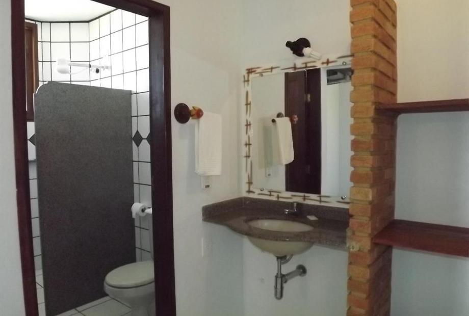 Quarto Duplo com Varanda-3.jpg