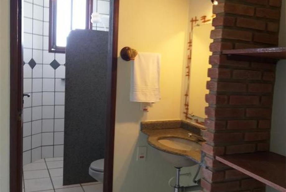 Quarto Duplo com Varanda-4.jpg