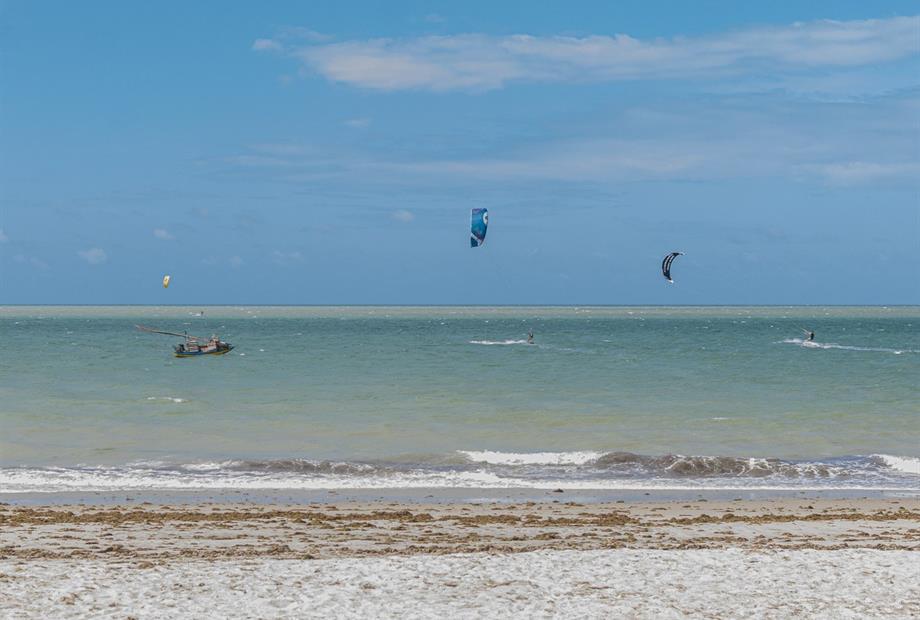 foto praia - omnibees.jpg