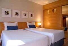 Luxo 2 Camas Solteiro