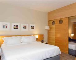 Luxo Cama Casal + Cama Solteiro