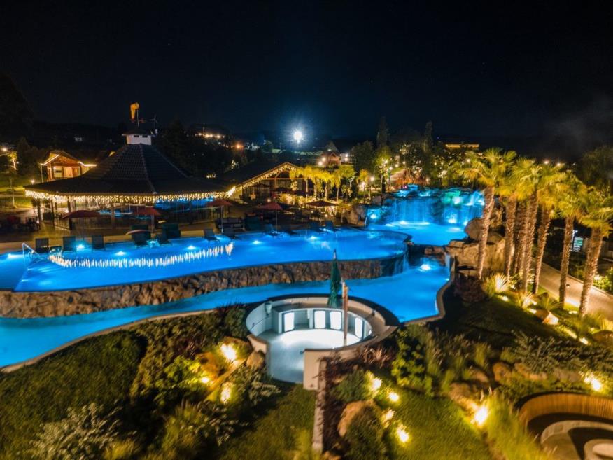 piscina.jpg