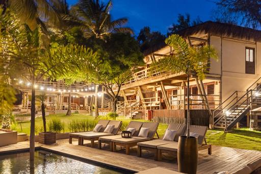 externa noite(1)(1).jpg