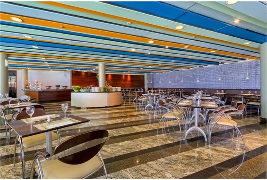 RoyalTulipAlvorada-restaurante herbs.jpg