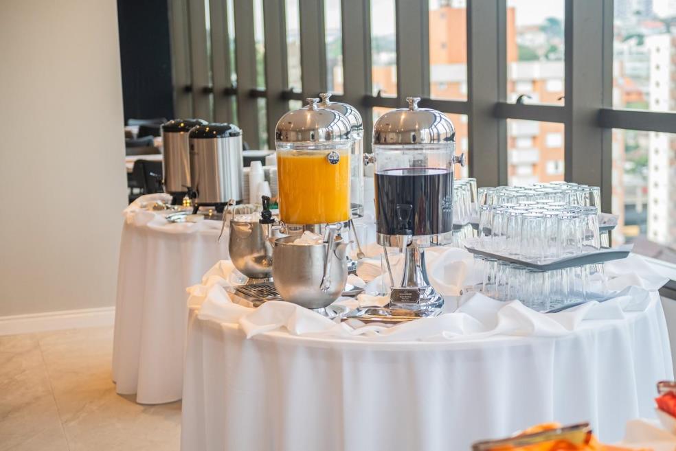 cafe 2.jpg