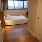 Luxo Superior PNE ( Adaptado)  com 01 cama de casal