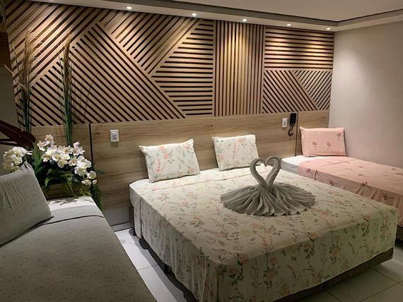 f661bf3c-3e1d-47a3-adc1-94bc61c73b2e (1).jpg