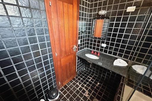 whatsapp image 2025-12-23 at 10.53.42.jpeg