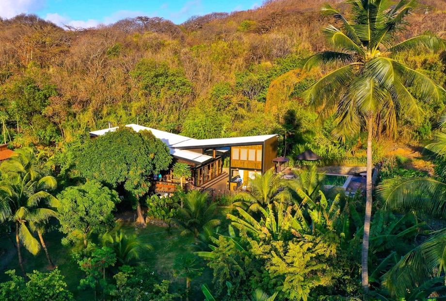 dji_0275 drone megalumefilms.jpg