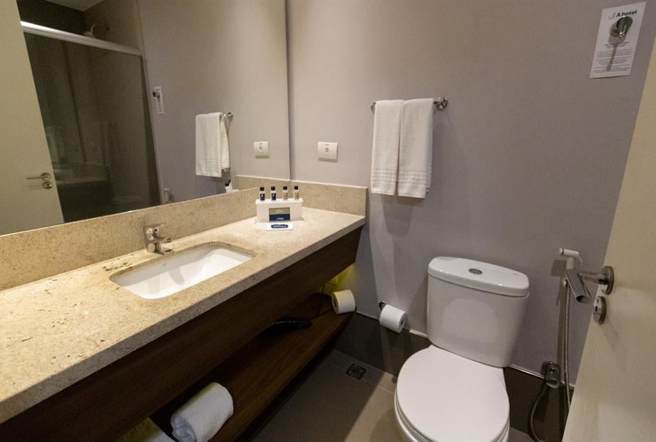 3. banheiro casal.jpg