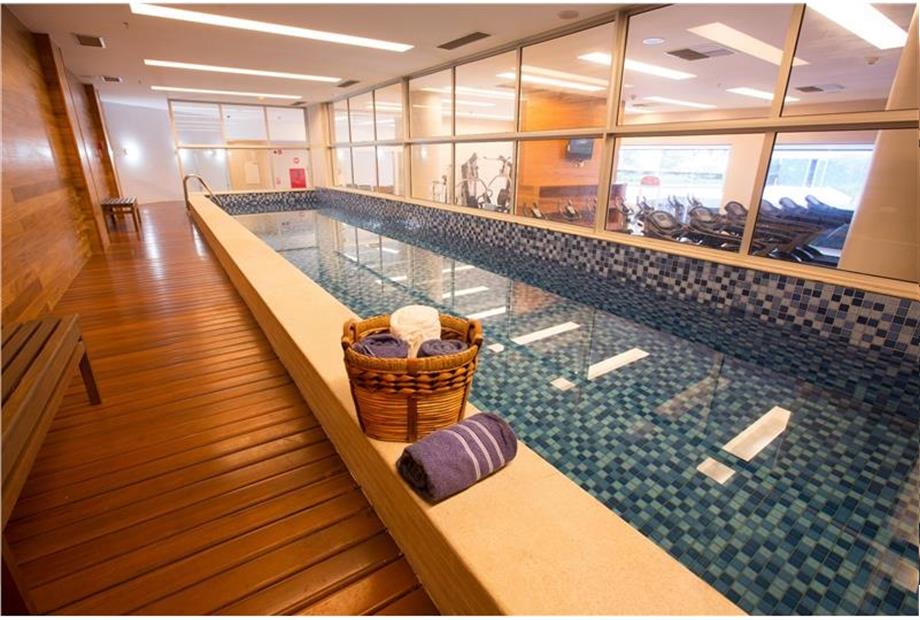 PISCINA INTERNA CLIMATIZADA (1).jpg