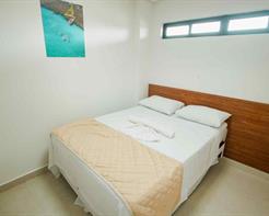 SUPERIOR -  1 Cama de Casal, 1 Cama de solteiro + 1 cama de auxiliar de solteiro