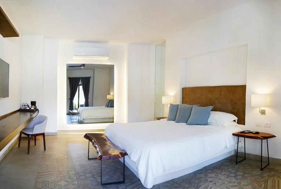 whatsapp image 2023-03-10 at 6.03.47 pm (2).jpeg