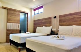 Deluxe Room of Hotel Central Merida by Kavia