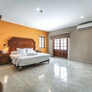 Suite cocineta - 1 cama king