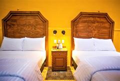 Doble estandar - 2 matrimoniales