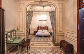 Colonial Suite - King Bed of Hotel Real Toledo by Kavia