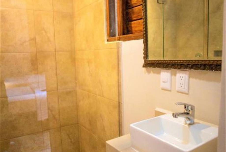 Quarto Duplo Superior com 2 Camas de Casal-2.jpg