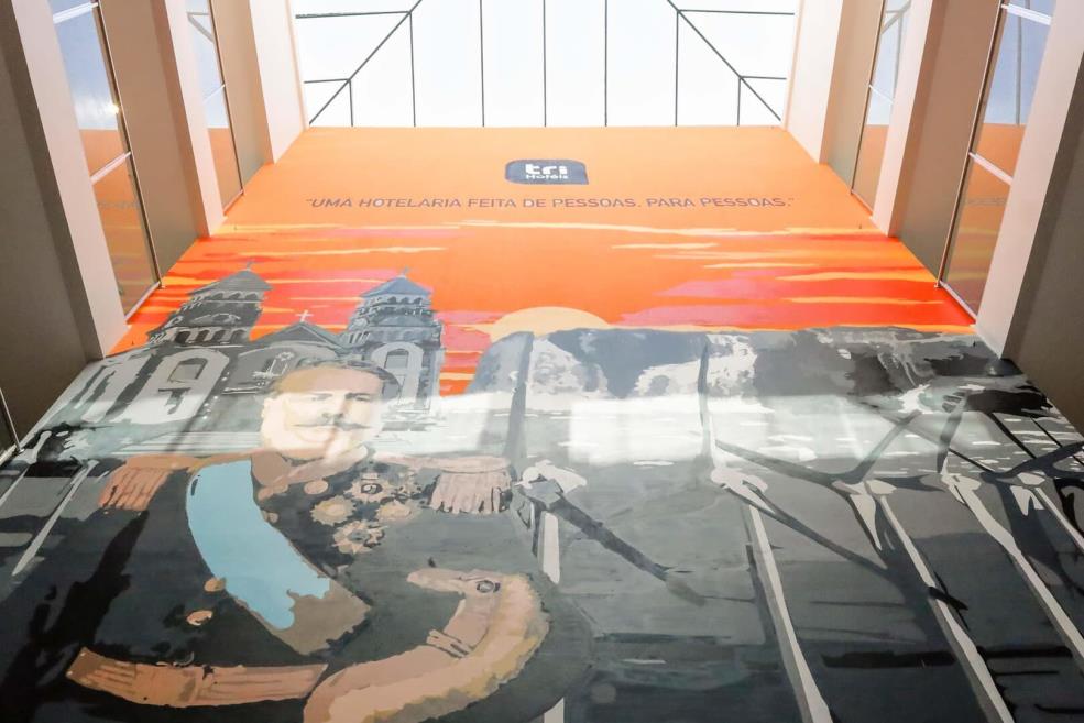 tri_exe_osorio_mural-1.jpg