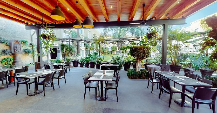 restaurante_1_plaza_camelinas_hotel.jpg