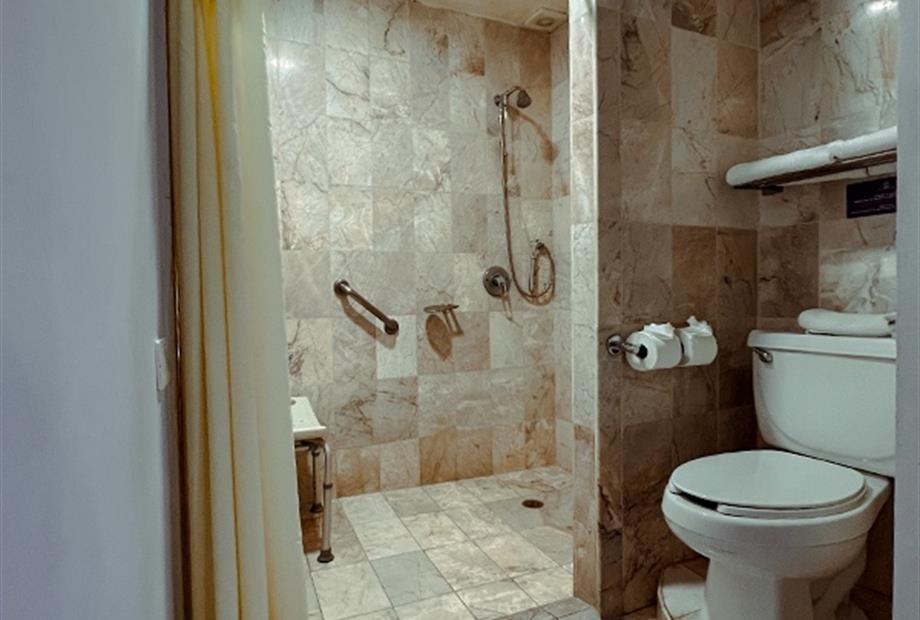 baño_discapacitados_002.jpg