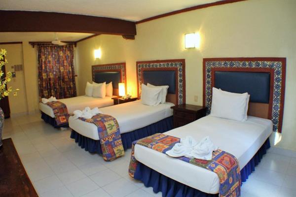 Photo 23 of Suites Cancun Center by Kavia