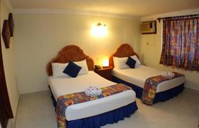 Standard Double Room of Suites Cancun Center by Kavia