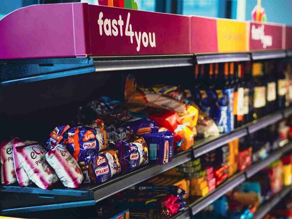 mercado conveniência bewiki.jpg