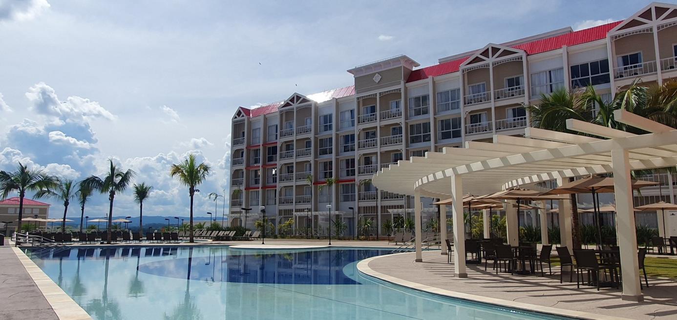 resort (1).jpg