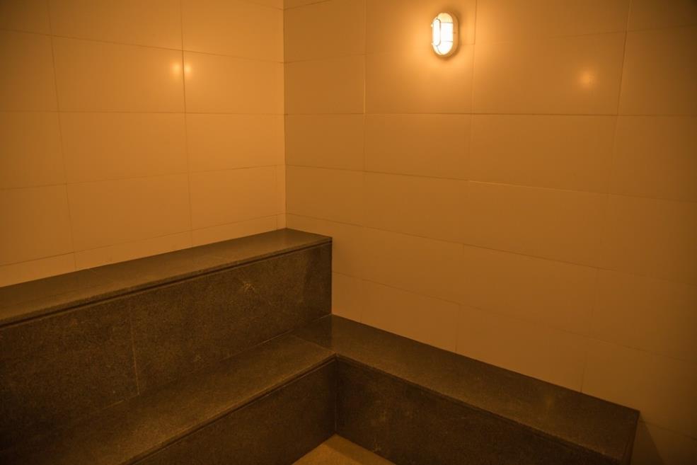 sauna-2.jpeg