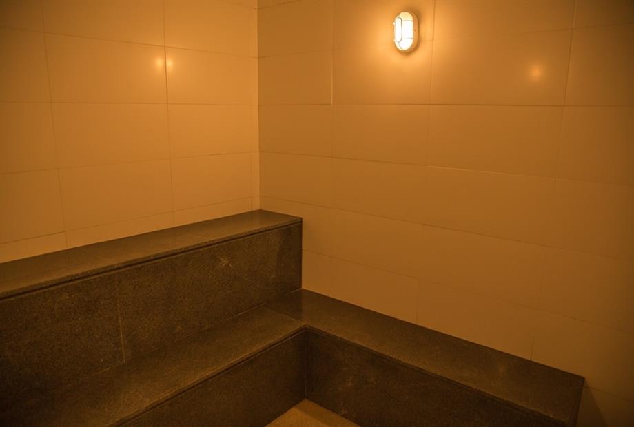 sauna-2.jpeg