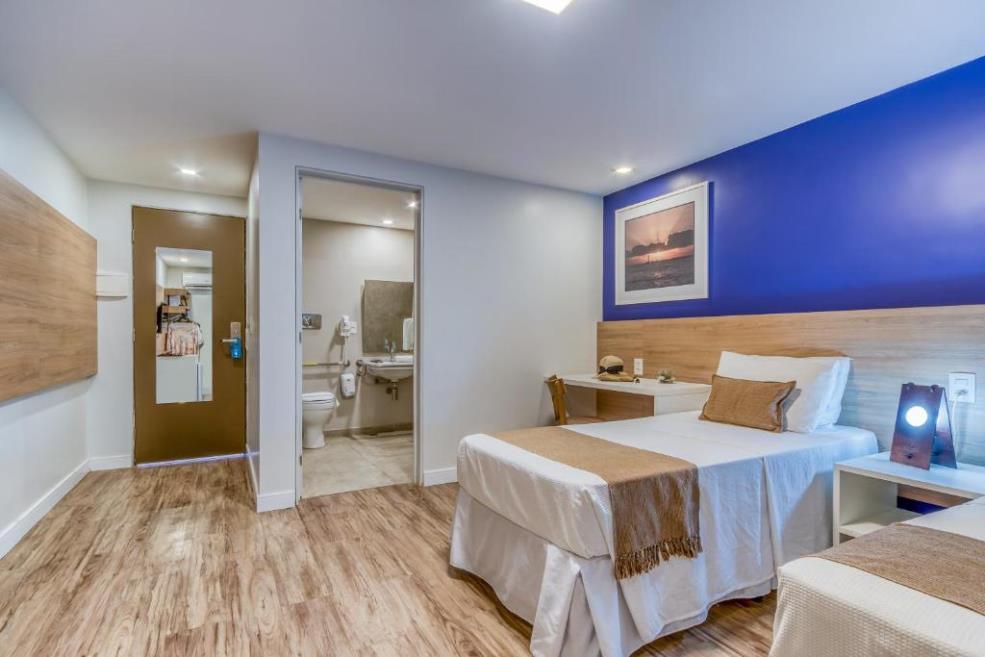 Quarto com 2 Camas de Solteiro-3.jpg