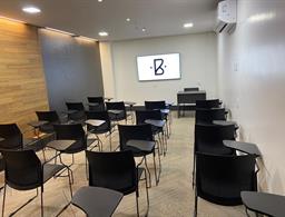 Black Inn Flamboyant