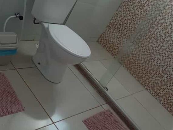 banheiro aratu triplo 03.jpeg