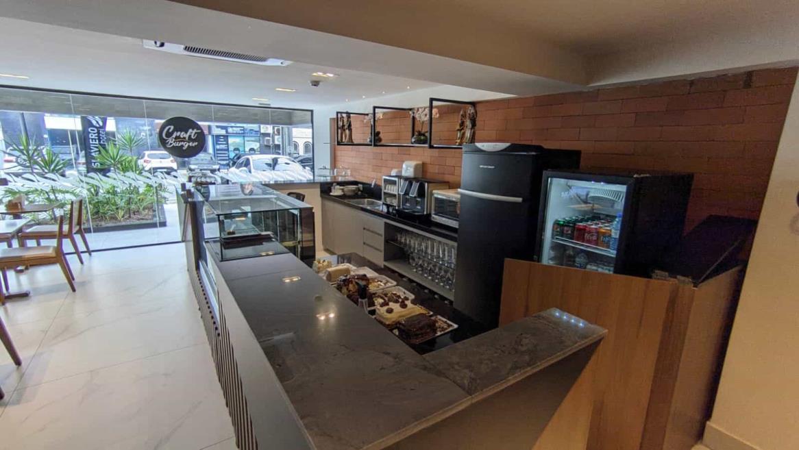 cafe_2.jpg