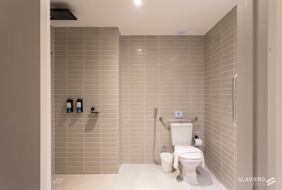 scjp - luxo pcd - banheiro (1).jpg