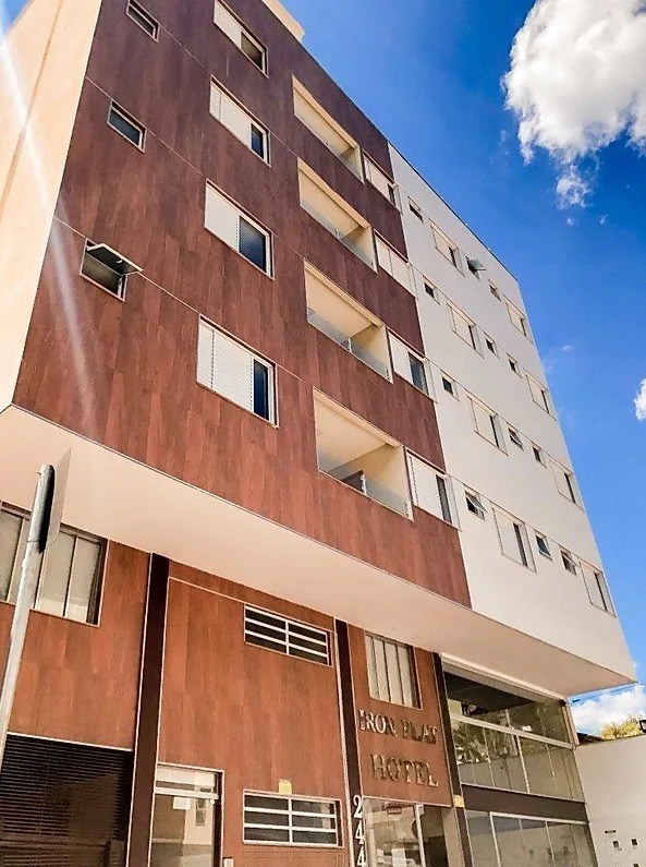 Iron Flat  Residence Service