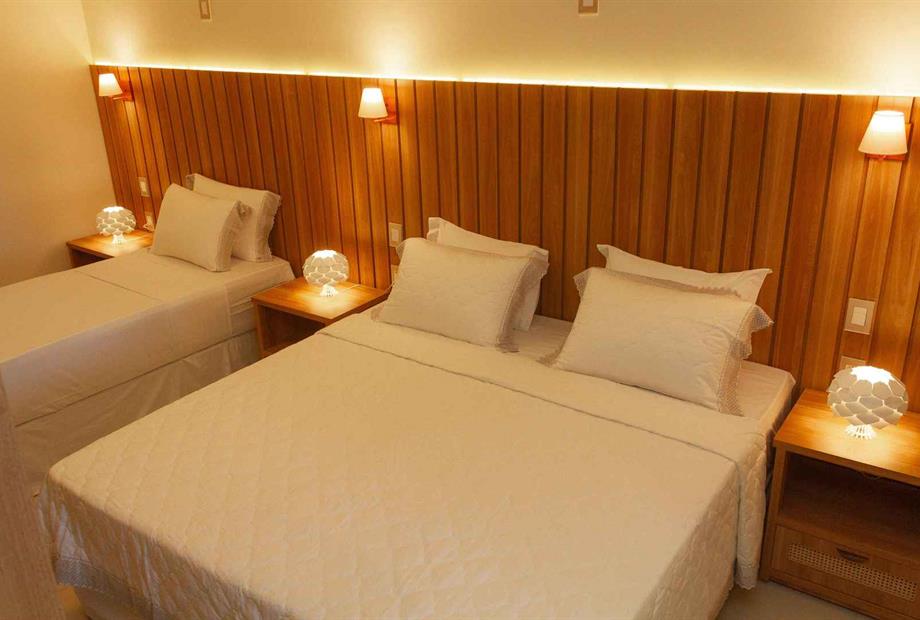 master 02+01_10_11zon.jpg