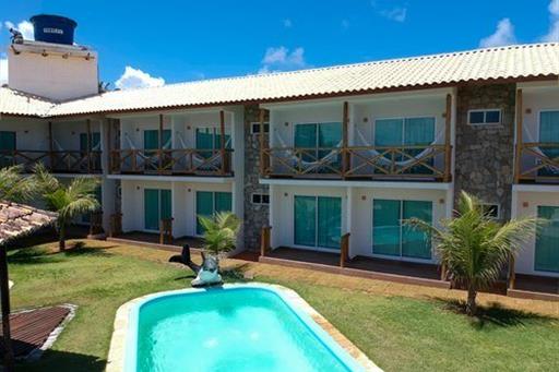 piscina + aptos (1).jpg