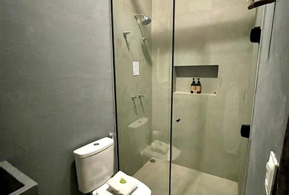 whatsapp image 2025-03-06 at 10.33.25.jpeg