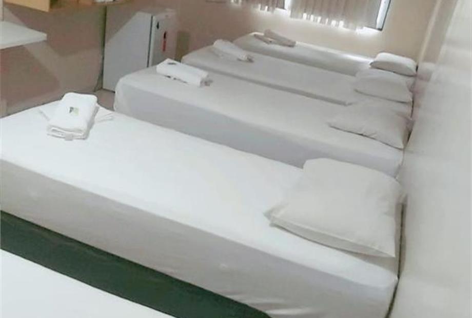 Quarto Quádruplo Standard-1.jpg